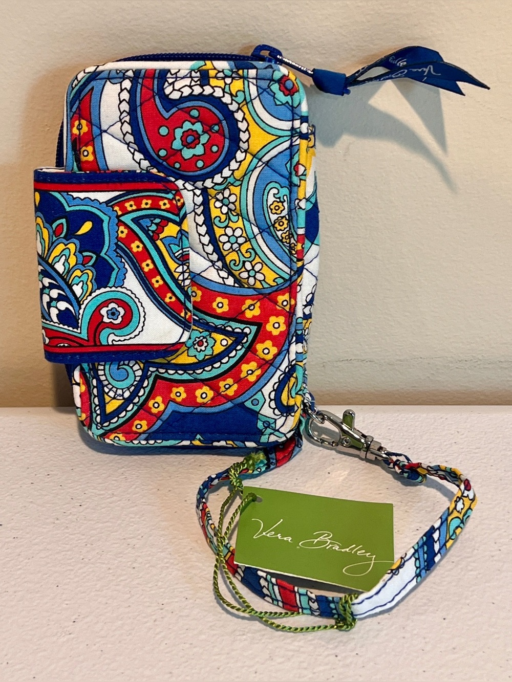 Vera Bradley Smartphone Wristlet in Marina Paisley NWT Colorful University